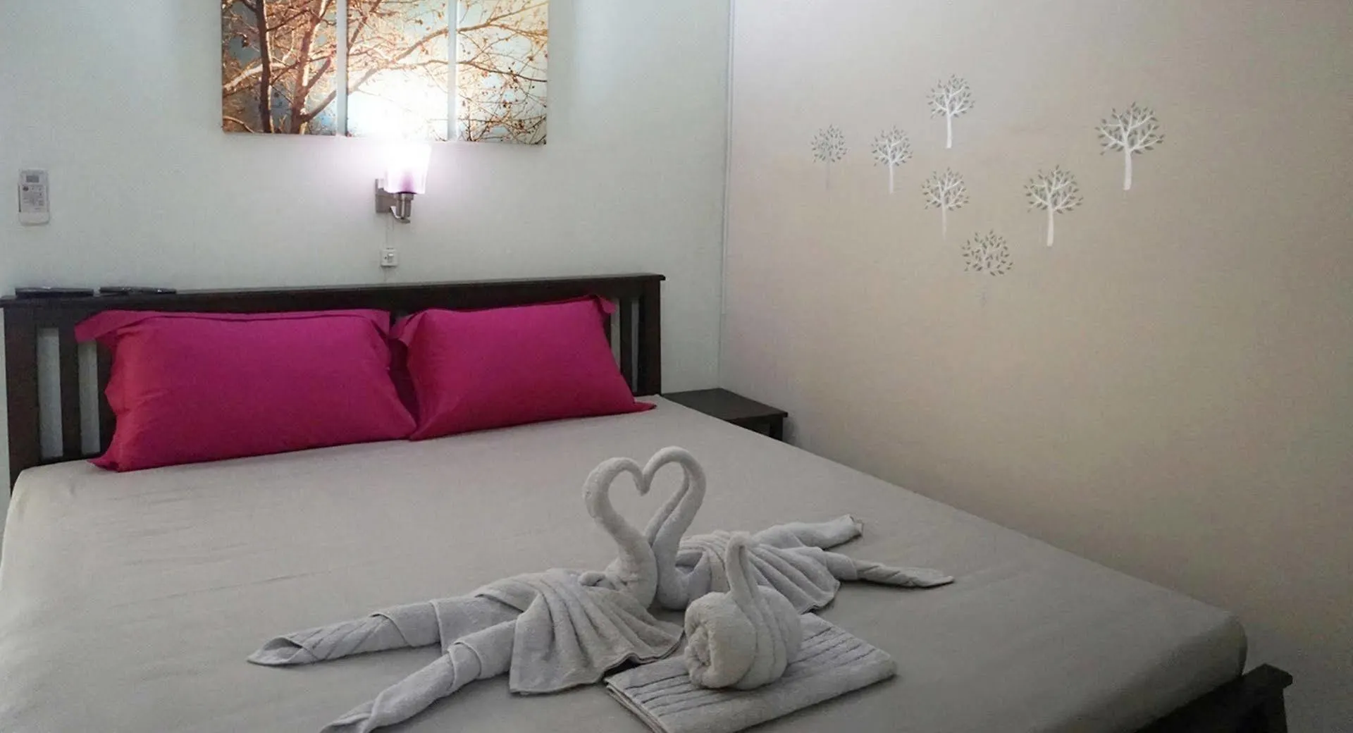 Na Vela Village Ko Lanta Semesteranläggning (resort)