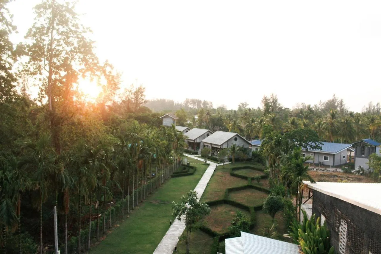 *** Resort Na Vela Village Koh Lanta Thailand